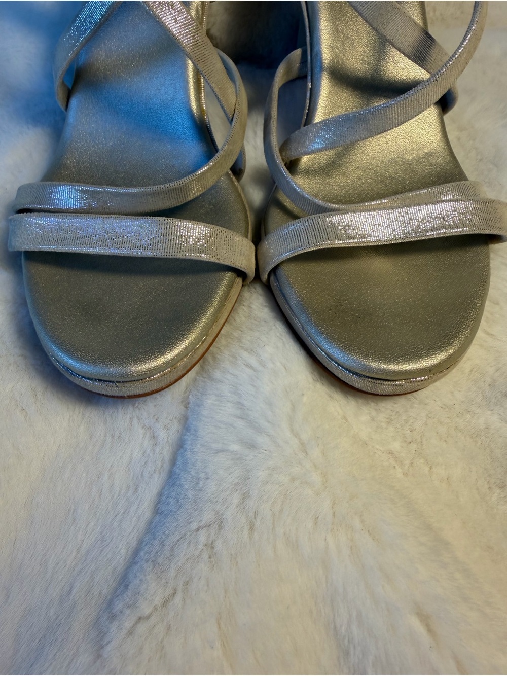 Naturalizer Metallic Gold Strappy Heel Sandals Size 7 - Picture 3 of 8